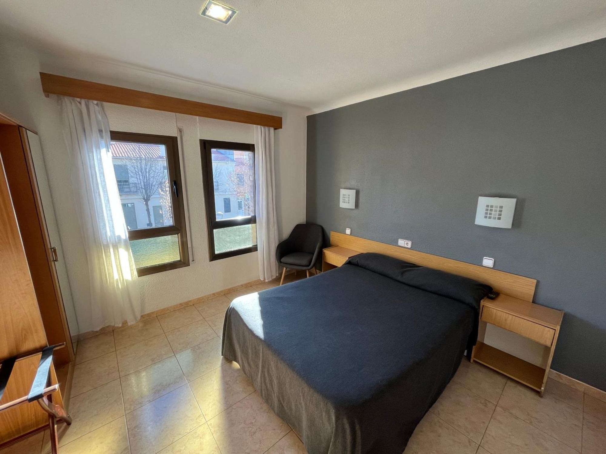 Hostal Tarres Anglés Δωμάτιο φωτογραφία
