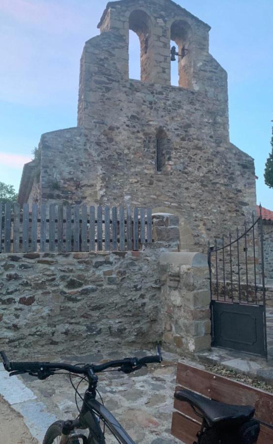 Hostal Tarres Anglés Εξωτερικό φωτογραφία